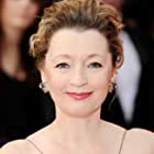 Lesley Manville به عنوان Cyril