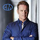 Craig McLachlan به عنوان 2nd Lt. Riley