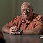 Dean Norris به عنوان Cliff