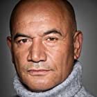 Temuera Morrison به عنوان Chief Tui