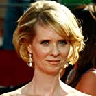 Cynthia Nixon به عنوان Gwendolyn Briggs