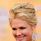 Nancy O'Dell به عنوان Female Reporter