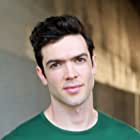 Ethan Peck به عنوان Ty Walker