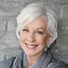 Christina Pickles به عنوان Isabel