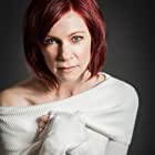 Carrie Preston به عنوان Arlene Fowler