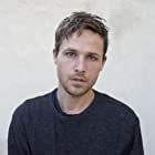 Shawn Pyfrom به عنوان Hank