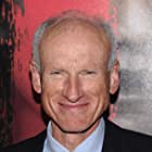 James Rebhorn به عنوان Jim Feingold