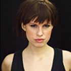 Jemima Rooper به عنوان Ellie