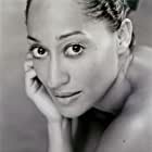 Tracee Ellis Ross به عنوان Grace Davis