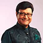 Sachin Pilgaonkar به عنوان Prabhakar Mathur