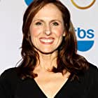 Molly Shannon به عنوان Aunt Victoire