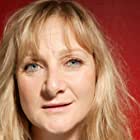 Lesley Sharp به عنوان Gaynor