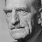 C. Aubrey Smith به عنوان Colonel Julyan