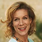 Juliet Stevenson به عنوان Mrs. Squeers