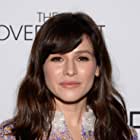 Yael Stone به عنوان Helen Davidson