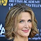 Brenda Strong به عنوان Dinner Guest