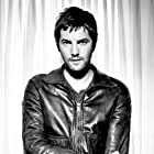 Jim Sturgess به عنوان Robert