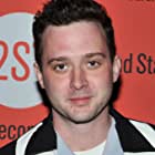 Eddie Kaye Thomas به عنوان Finch