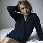 Sonya Walger به عنوان Claire