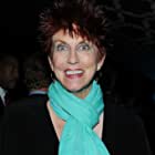 Marcia Wallace به عنوان Alma