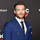 Charlie Weber به عنوان Christian Vance