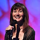 Lari White به عنوان Bettina Peterson