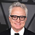 Bradley Whitford به عنوان Adrian Capulet