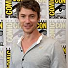 Tom Wisdom به عنوان Count Paris