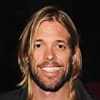 Taylor Hawkins به عنوان Taylor Hawkins