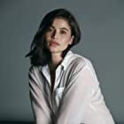 Anne Curtis به عنوان Nina Manigan