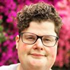 Jesse Heiman به عنوان Dorm Resident