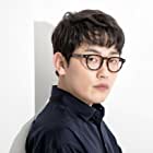 Lee Hae-woon به عنوان Advertiser male employee