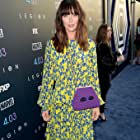 Katie Aselton به عنوان Adrianne