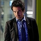 Santiago Cabrera به عنوان Richard