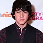 Munro Chambers به عنوان Scott