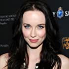 Elyse Levesque به عنوان Charity