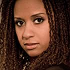 Tracie Thoms به عنوان Desiree Scoville