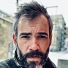 Rossif Sutherland به عنوان Dr. Raoul Chevain