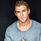 Chris Hemsworth به عنوان 