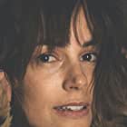 Stephanie Szostak به عنوان Katherine Mee