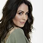 Michelle Borth به عنوان Super Hero Mary