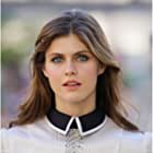 Alexandra Daddario به عنوان Blake Gaines