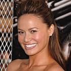 Moon Bloodgood به عنوان Detective Moon