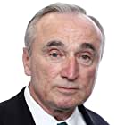 William J. Bratton به عنوان Mayor Nick Conlin