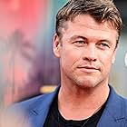 Luke Hemsworth به عنوان Lee Gunner