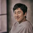 Lee Sun-kyun به عنوان Cha Jeong won