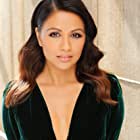 Karen David به عنوان Grace Mukherjee