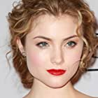 Skyler Samuels به عنوان Woman