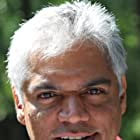 Prakash Belawadi به عنوان Shakuntala's Father