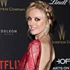 Bar Paly به عنوان Sorina Luminita